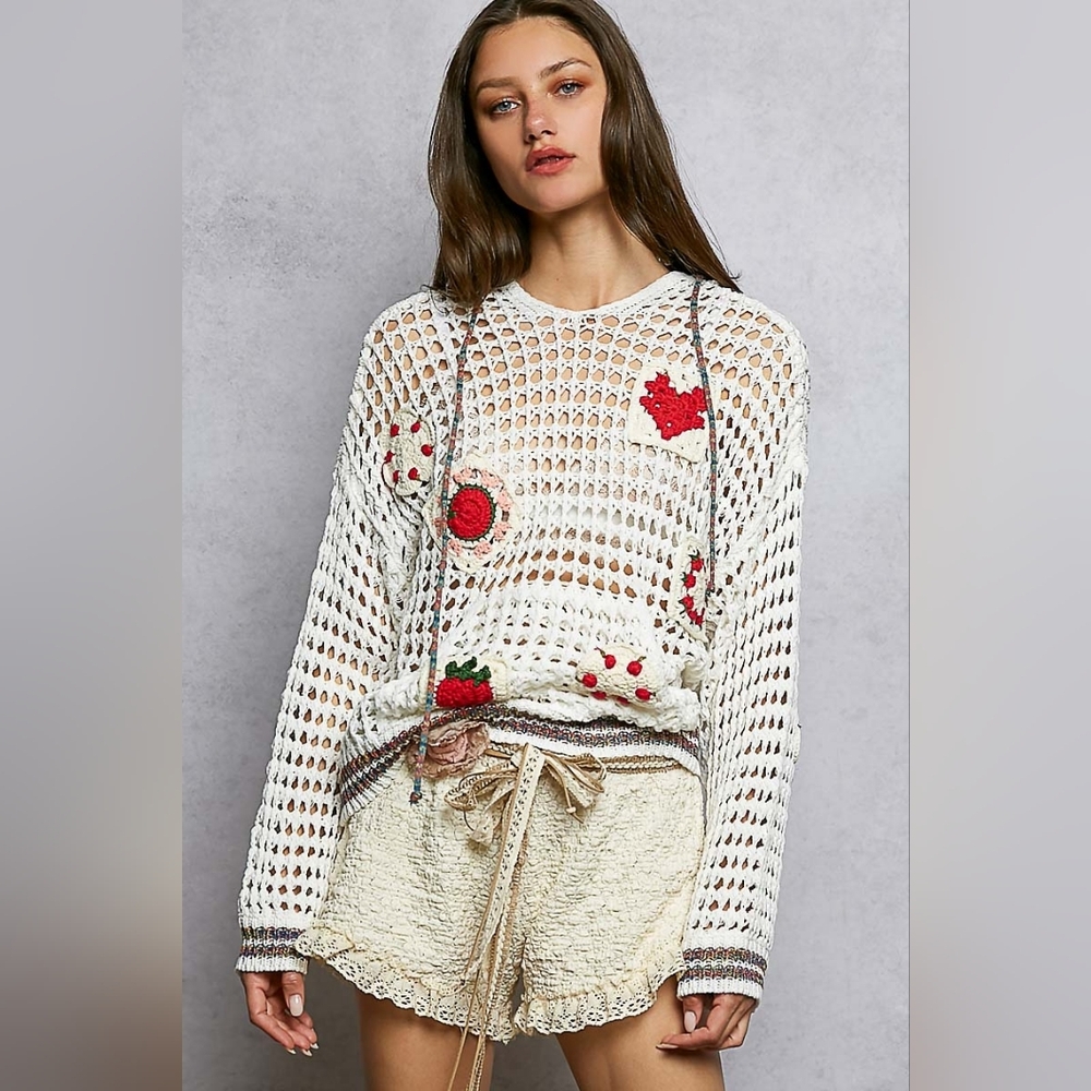 POL Crochet Strawberry Heart Granny Patch Cotton Kangaroo Pocket Hoodie - Picture 2 of 6